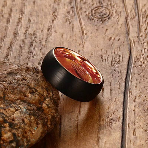 Image of The Royal Flush | Men's Wedding Band