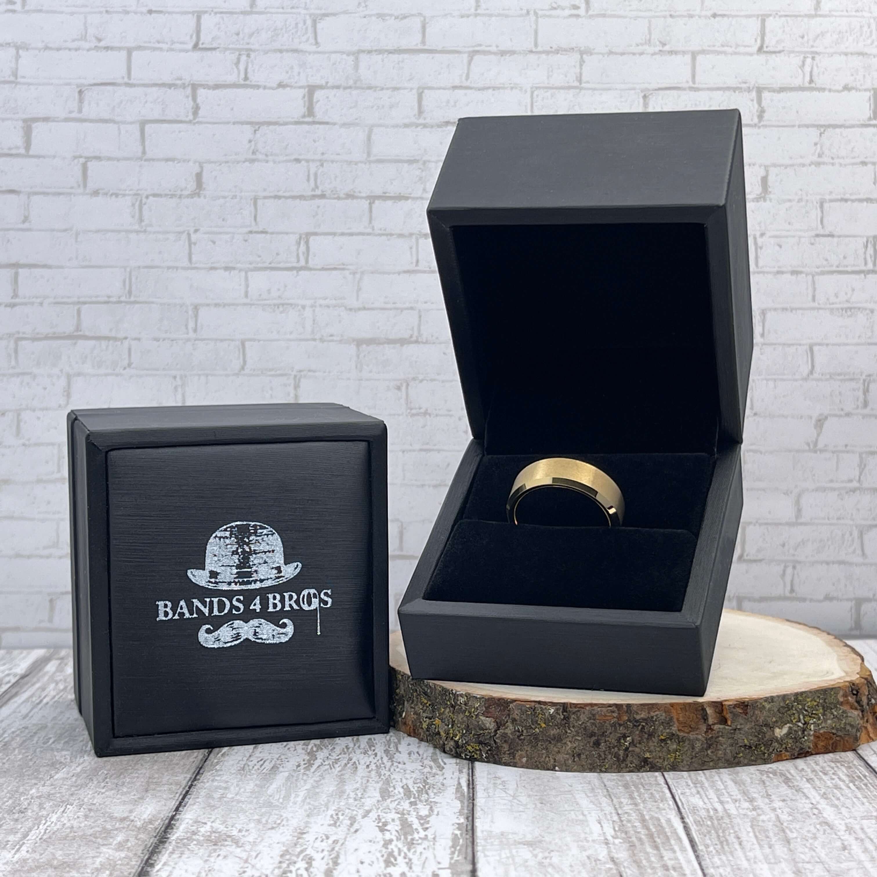 The Porthos | Men's Wedding Band