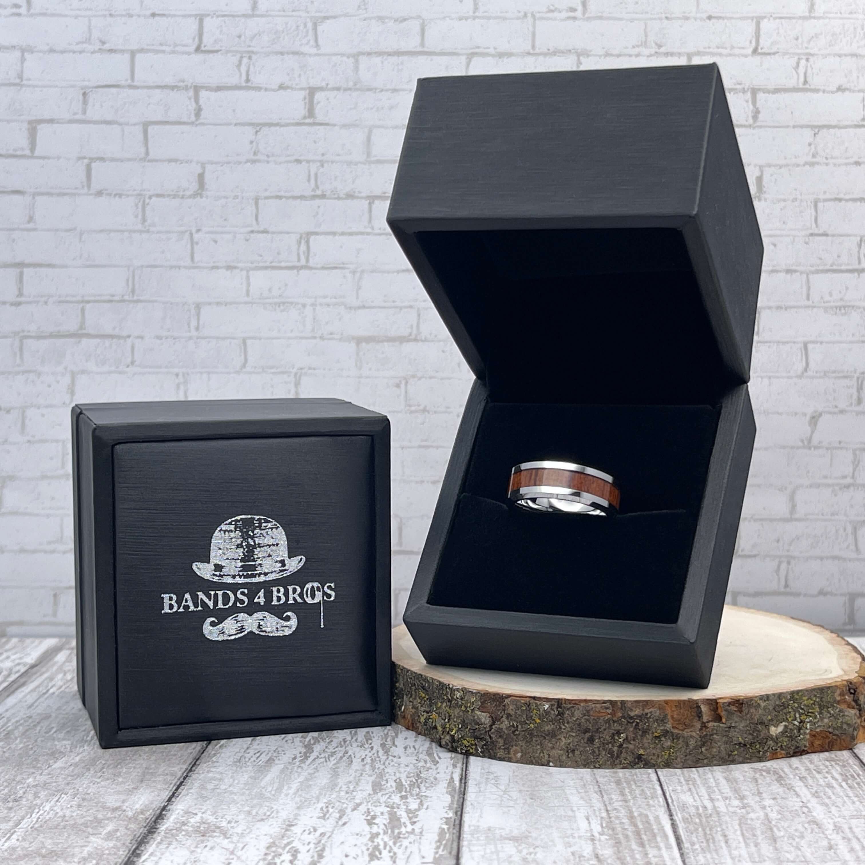 The Rocks | Men's Wedding Band
