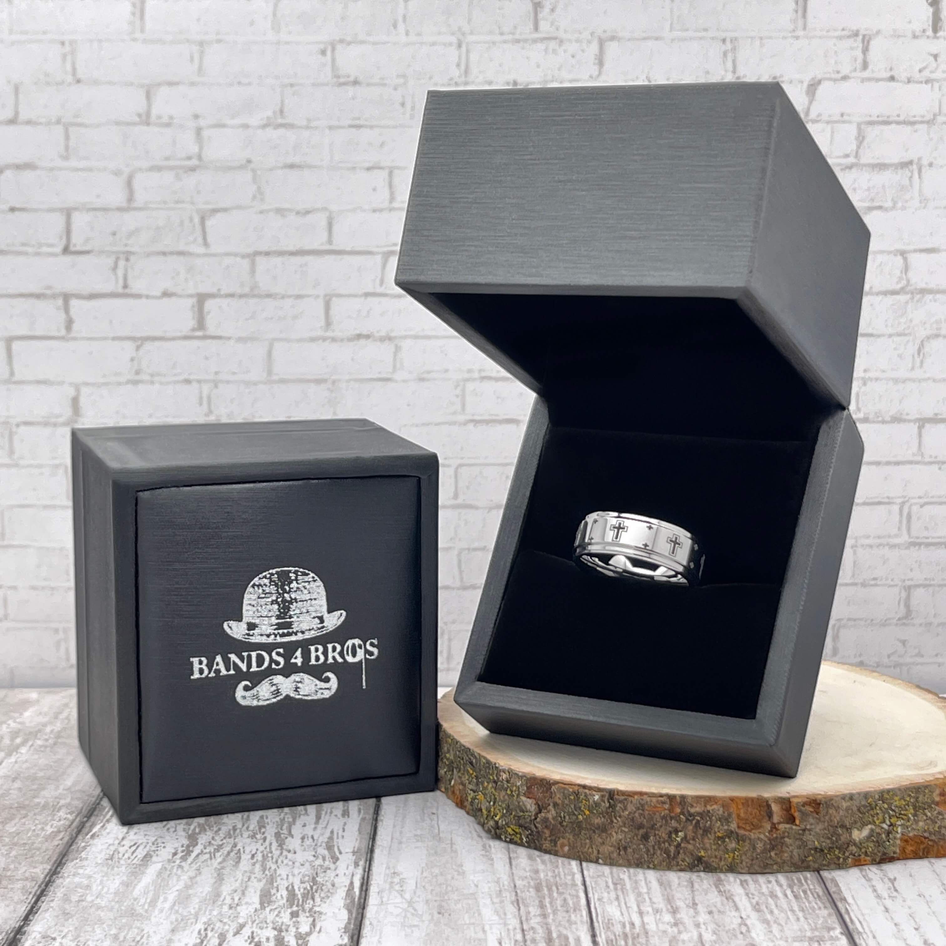 The Apostle | Men's Wedding Band