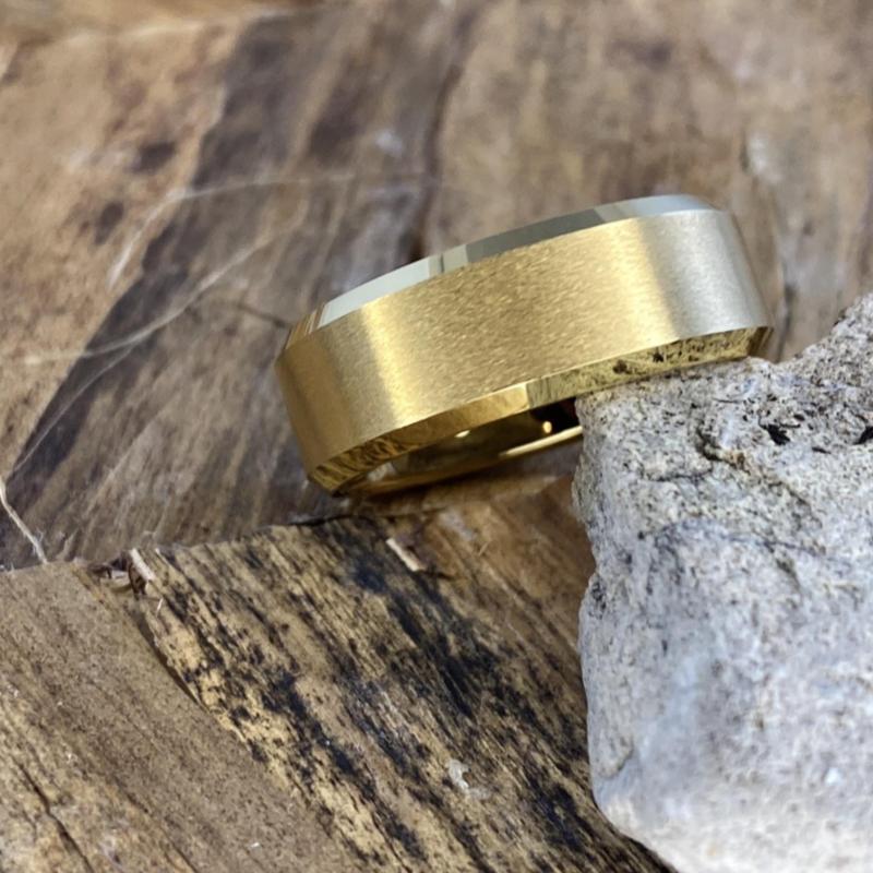The Porthos | Men's Wedding Band