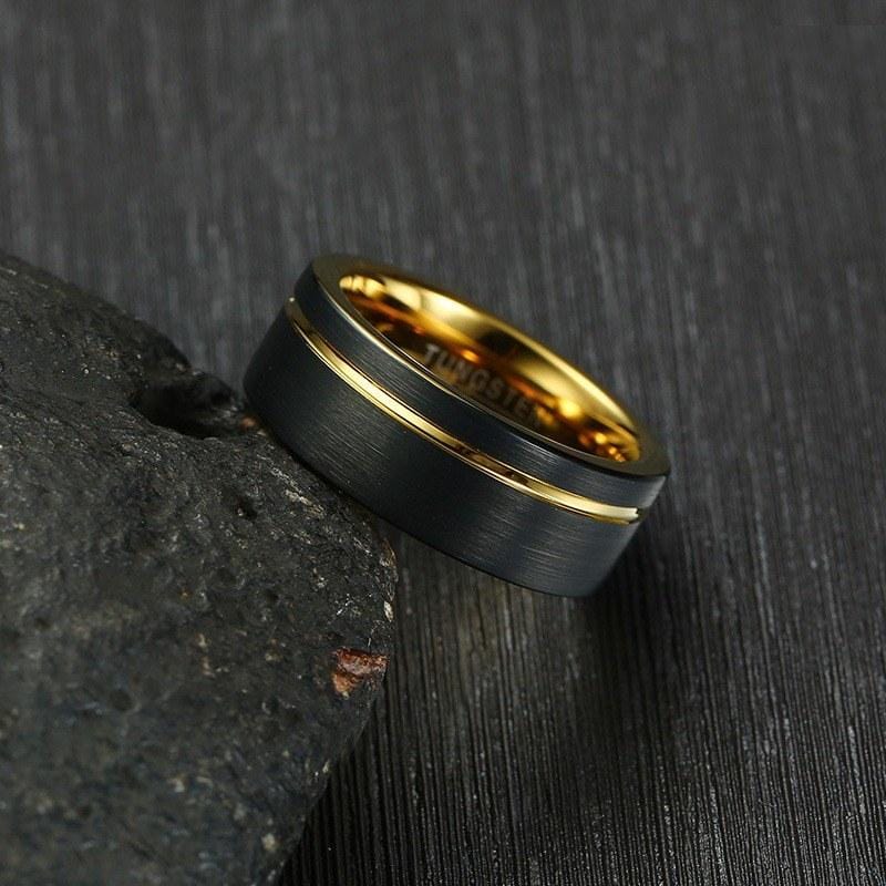 The Kingsman | Men's Wedding Band