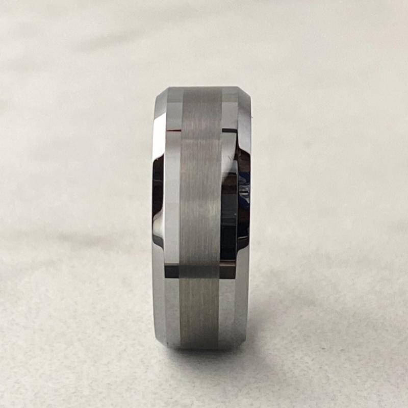 The Lancelot | Men's Wedding Band