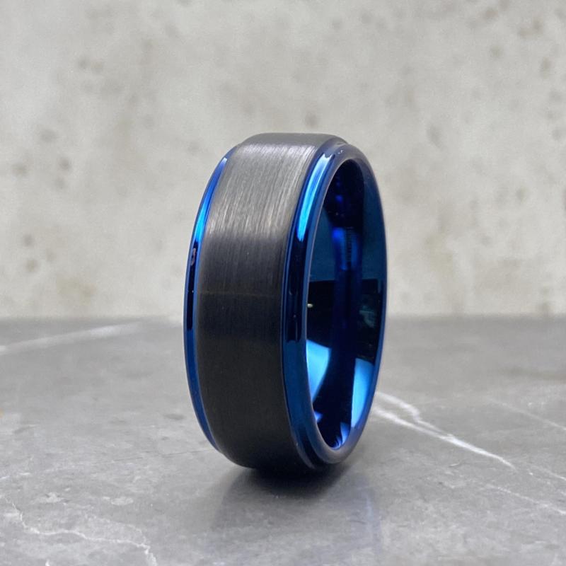 The Typhoon | Men's Wedding Band